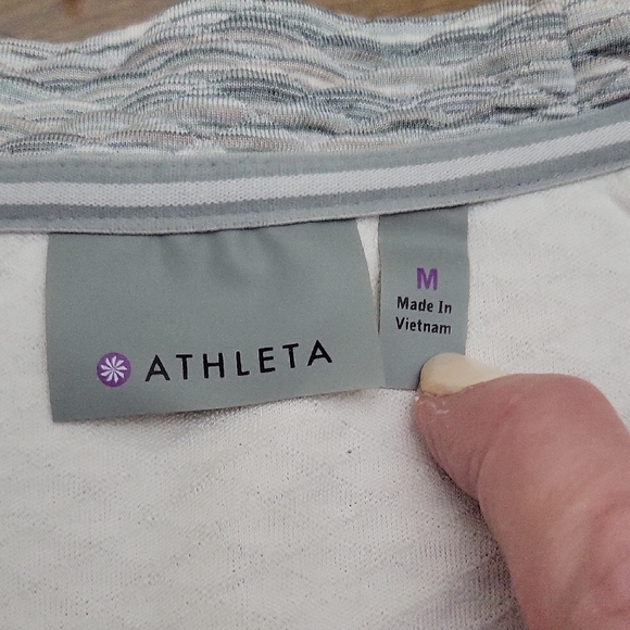 Athleta Gray and White Long Sleeve Top - Picture 3 of 10